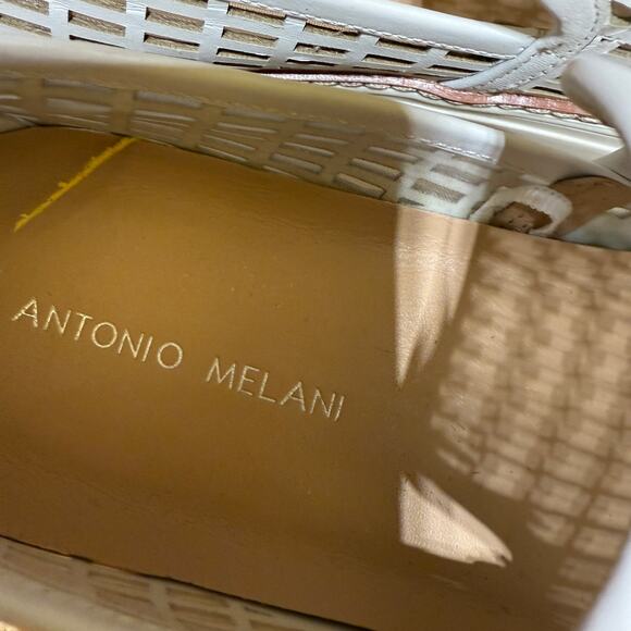 Antonio Melani Slip On Leather Cut Out Slip On Loafers Size 9 - Picture 8 of 9